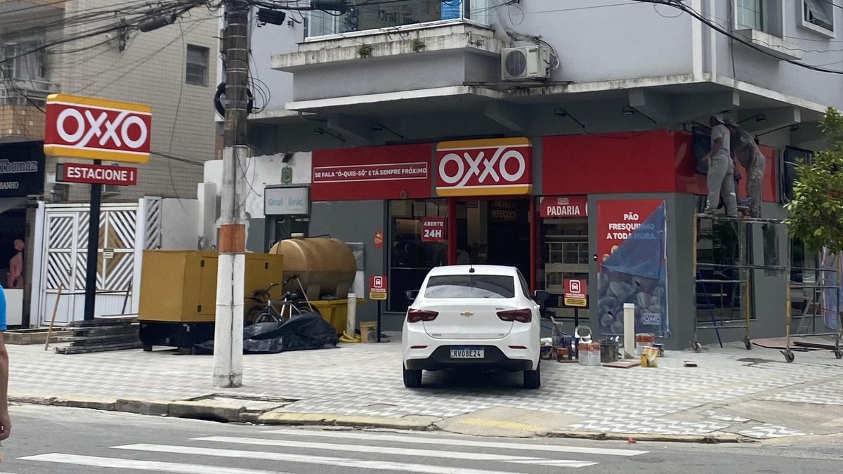 Unidades Da Rede De Mercados Oxxo Pipocam Por Praia Grande