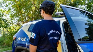 A ação realizada pela GCM ocorreu no bairro Rio da Praia - Divulgação/Prefeitura de Bertioga