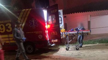 Bombeiros socorreram a vítima à UPA Enseada, na qual foi confirmado o óbito - Reprodução/Plantão Guarujá