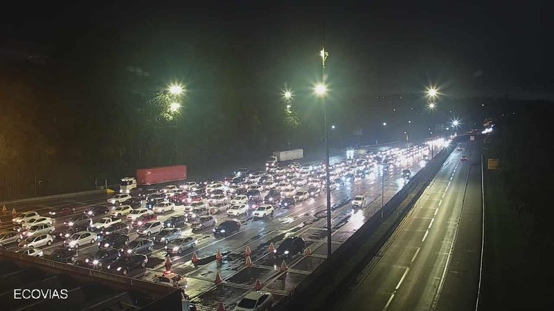 Rodovia Anchieta Registra Congestionamento Total Sentido Litoral