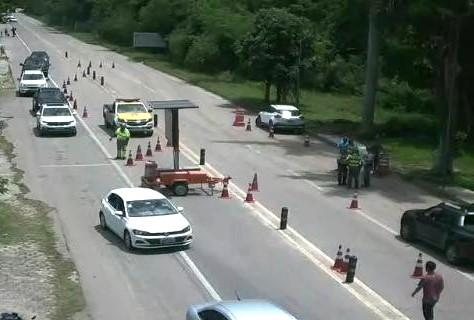 Km 136 da rodovia Rio-Santos Trecho de Boiçucanga da Rio-Santos é liberado temporariamente para retorno de turistas - DER-SP