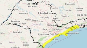 Previsão é de chuva entre 20 a 30 mm/h ou até 50 mm/dia Inmet emite alerta amarelo para acumulados de chuva para todo o litoral de SP Mapa do estado de SP com indicação em amarelo de áreas com risco de acumulados de chuva - Reprodução/Inmet
