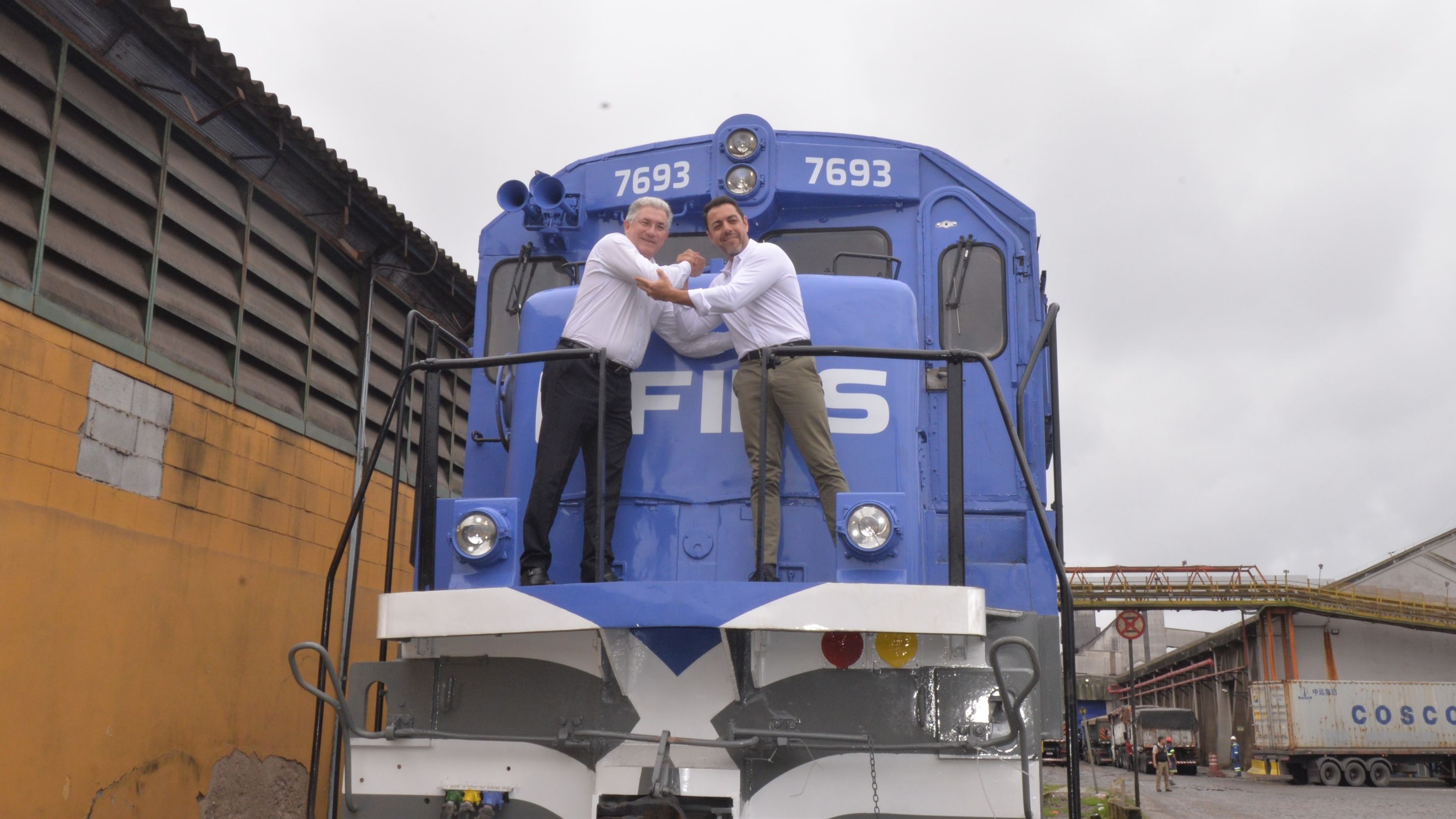 Tem início o contrato da Ferrovia Interna do Porto de Santos (Fips)