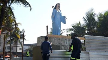 Estátua recebe muitos visitantes principalmente durante os festejos de Iemanjá em dezembro - Jairo Marques/Prefeitura de Praia Grande