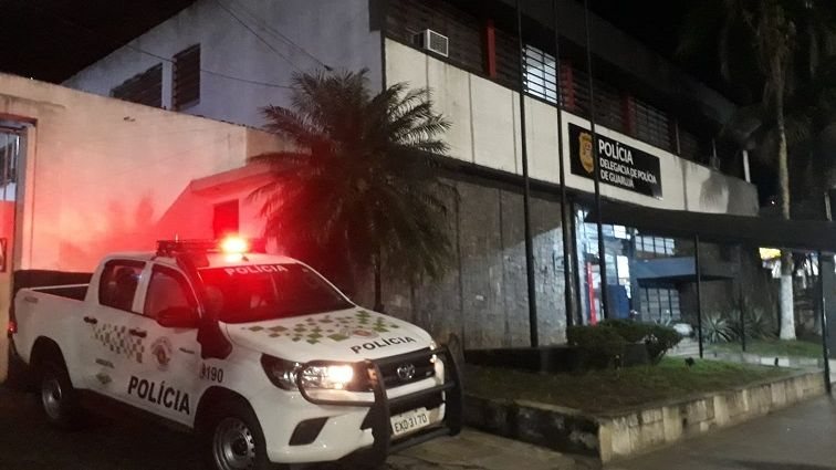 Foragido foi conduzido à Delegacia Sede de Guarujá - Divulgação-SSP