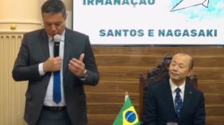 Rogério Santos ao lado do prefeito de Nagasaki - Reprodução Instagram