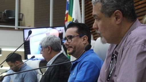 Parlamentares durante a 51ª sessão - Câmara Municipal de Santos