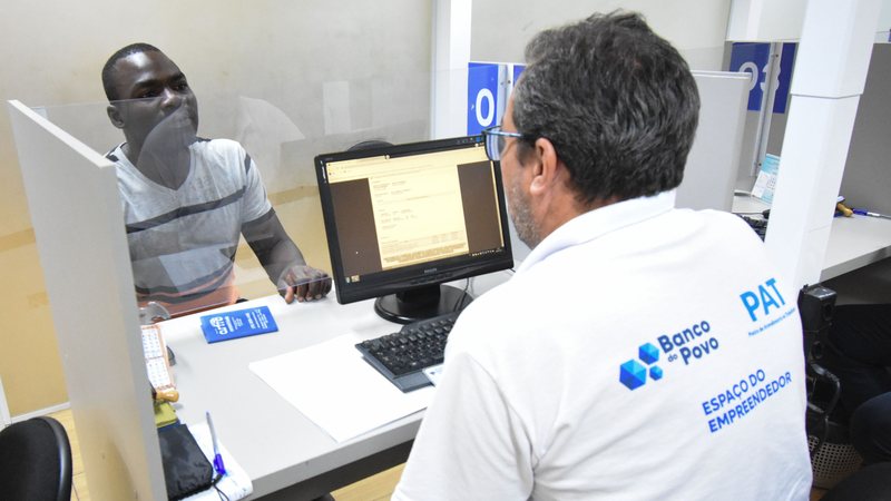 O candidato deve possuir cadastro no PAT de Praia Grande - Prefeitura de Praia Grande