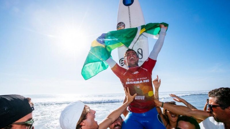 O atleta caiçara se torna mais uma vez um dos melhores surfista do mundo - WSL Brasil