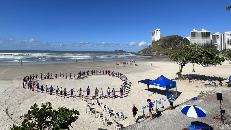 Atividades acontecem na Praia da Enseada - Imagem: Divulgação / Prefeitura de Guarujá