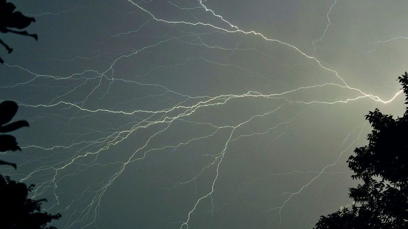 Defesa Civil de SP emitiu alertas sobre tempestades durante o fim de semana - Imagem ilustrativa/Unsplash