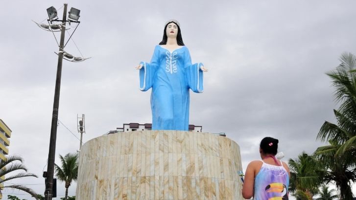 Grande maioria optou pela imagem na cor azul - Site Turismo Praia Grande