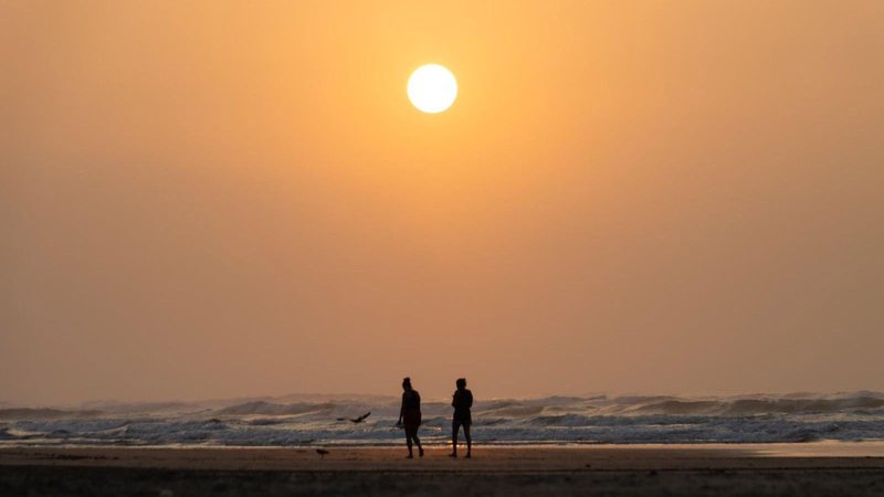 Previsão para o fim de semana, por enquanto, é de que vai dar praia! - Raphael Campos/CN