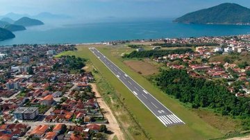 O aeroporto Gastão Madeira foi equipado e estruturado para receber as conexões aéreas - Prefeitura de Ubatuba