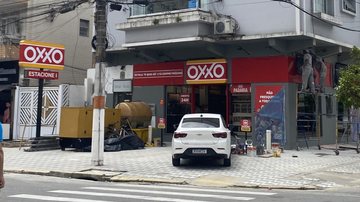 Unidade da Oxxo está sendo instalada na esquina da avenida Brasil com rua Mocóca, no Boqueirão - Reprodução/Marcelo Duarte