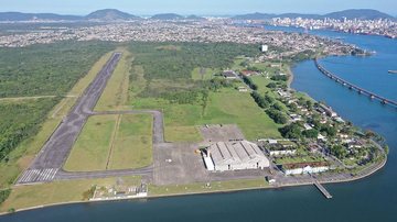 O projeto global do Aeroporto contempla um total com quatro fases - Prefeitura de Guarujá