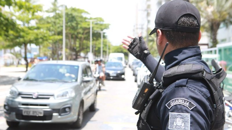 Guarujá amplia ações de apoio às forças estaduais para garantir a tranquilidade durante a temporada - Foto: Helder Lima/PMG