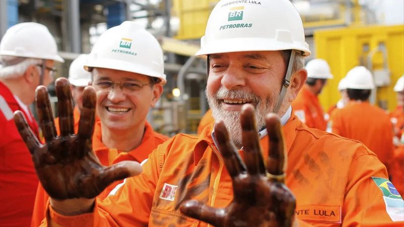 Santos e Cubatão estão entre os polos de trabalho com vagas disponíveis - Foto: Ricardo Stuckert/Divulgação