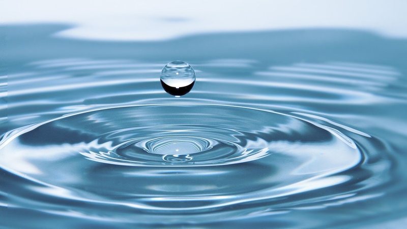 A água é um direito básico de qualquer ser humano - Imagem ilustrativa/Pixabay