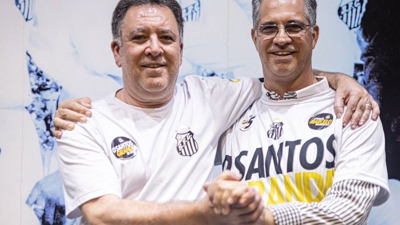 Marcelo Teixeira e o vice Fernando Gallotti Bonavides comemoram a vitória - X @SantosFC