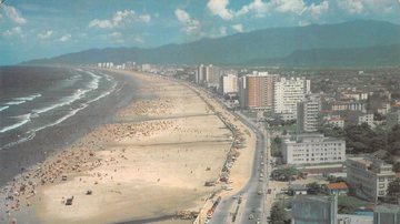 Orla de Praia Grande na década de 1970, após sua emancipação - Acervo Claudio Sterque