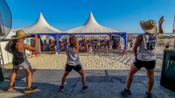 Aulas de zumba e fitdance estão entre as atrações das arenas - Prefeitura de Praia Grande