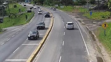 Km 59 da rodovia Mogi-Bertioga, em Mogi das Cruzes - DER-SP