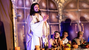 Encenação de Jesus durante a Santa Ceia - Renato Atalaia