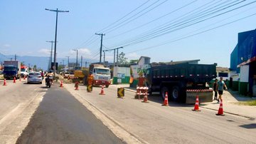 DER afirma que faz o possível para conter os impactos no tráfego - Prefeitura de Caraguatatuba
