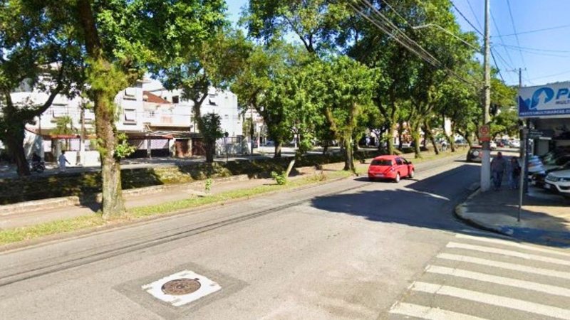 Serviços de pavimentação alteram trânsito em bairros de Santos