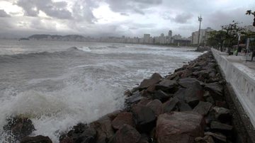 Caso as ondas ultrapassem os três metros, cidade pode entrar em estado de alerta - Prefeitura de Santos