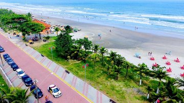 Na praia do Suarão, em Itanhaém, um turista de 38 anos morreu afogado após ser puxado por corrente de retorno - Reprodução/Prefeitura de Itanhaém