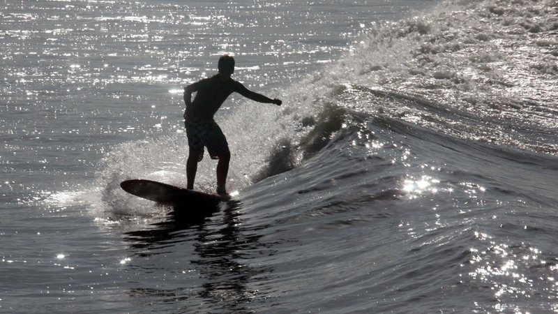 Agressão teria ocorrido na água, durante a prática de surfe - Vagner Dantas/Arquivo Beach & Co