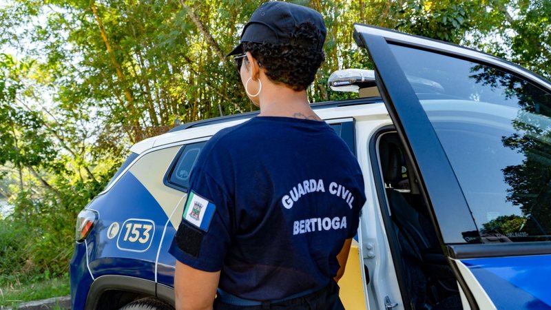 A ação realizada pela GCM ocorreu no bairro Rio da Praia - Divulgação/Prefeitura de Bertioga