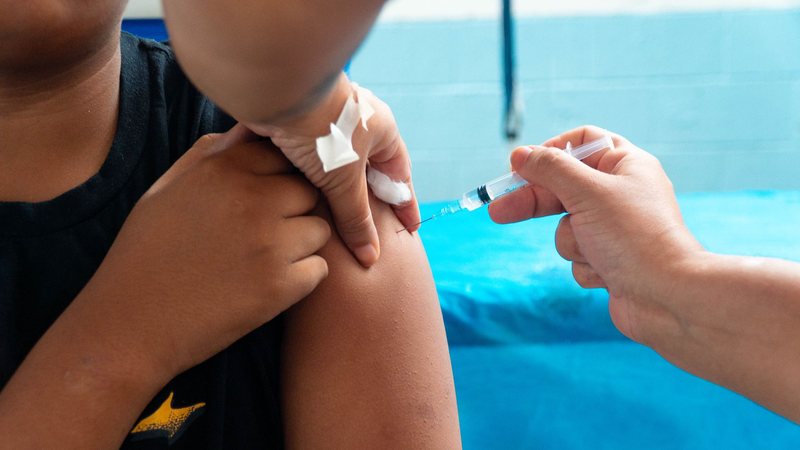 Quem já contraiu dengue precisa de um intervalo de seis meses antes da vacinação - Divulgação/Prefeitura de Bertioga