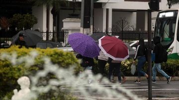 Previsão é de chegada de chuvas e risco para rajadas de vento a partir da noite de hoje (24) - Prefeitura de Santos
