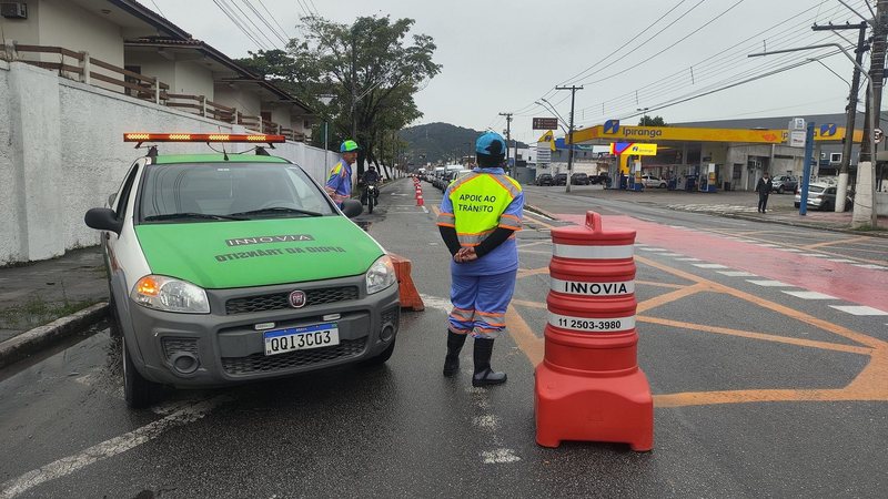 A travessia registra mais de 26 mil veículos em trânsito diário - Helder Lima