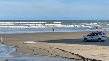 Vítima desapareceu na praia o Ocean na sexta e foi encontrado no dia seguinte já sem vida - Reprodução: Praia Grande Mil Grau