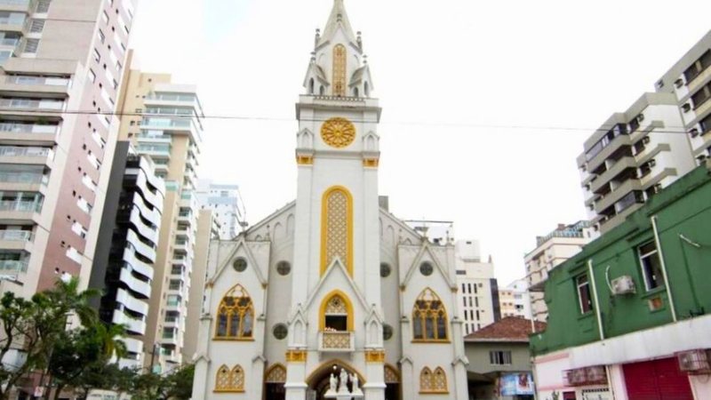 Igreja da Pompeia fica localizada na praça Benedicto Calixto, nº1- Pompeia - Prefeitura de Santos/Diocese de Santos