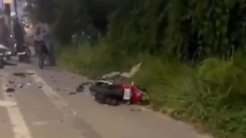 Motociclista sofreu amputação de parte da perna esquerda - Reprodução/ Internet