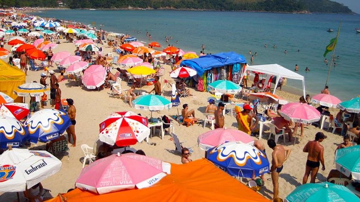 Ilegais, “pancadões” tiram o sossego de banhistas nas praias do litoral  norte