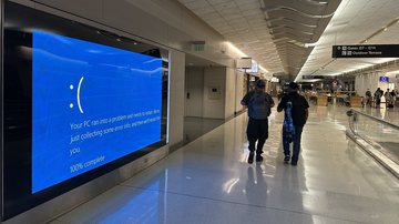 A tão temida 'tela azul' do Windows instaurou o caos em muitos serviços pelo mundo nesta sexta-feira (19) - Reprodução/X @itsajchan