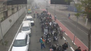 São duas balsas e duas travessias de pedestres interrompidas - Reprodução/Semil
