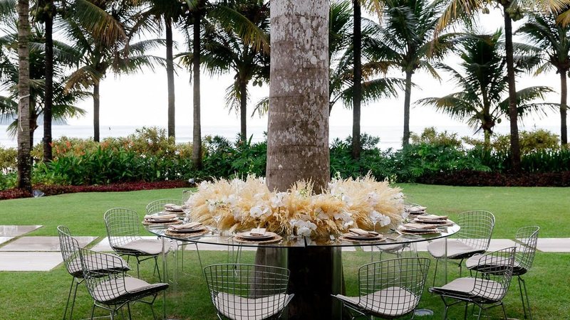 Casamento na praia da Baleia, na costa sul de São Sebastião - Divulgação