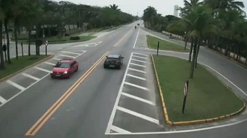 Trecho de Bertioga da rodovia Rio-Santos durante a manhã de hoje (23) - Imagem: Reprodução / DER-SP