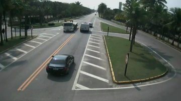 Trecho de Bertioga da rodovia Rio-Santos durante a manhã de hoje (20) - Imagem: Reprodução / DER-SP