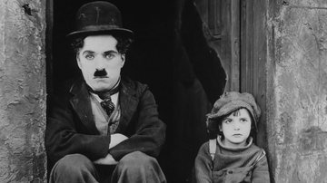 O filme 'O Garoto' aborda temas como pobreza, compaixão e a relação entre pai e filho - Reprodução