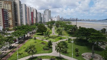 Jardim possui 800 canteiros de diferentes formas e tamanhos - Eduardo Malta