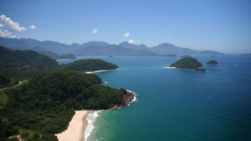 Vista aérea de Ubatuba - Rene Nakaya