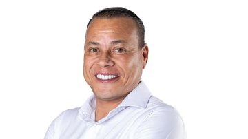 César Nascimento, de 52 anos, é natural de Santos (SP) e já foi vereador por três mandatos - Divulgação